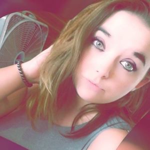 Meet your Posher, Davilyn